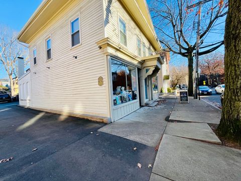 Tiny photo for 597 Chapel Street #2FR, New Haven, CT 06511 (MLS # 24142490)