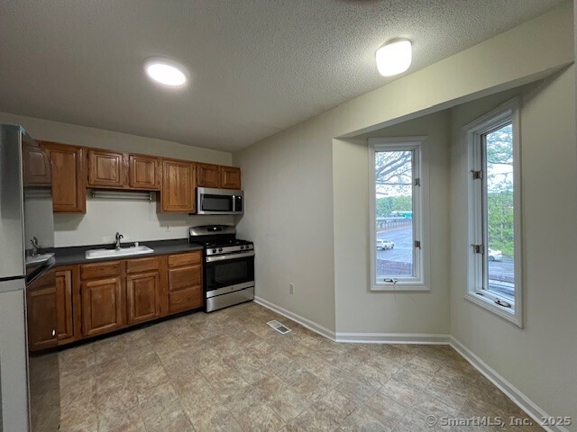 346 Prospect Avenue #3, New Haven, Connecticut image 4
