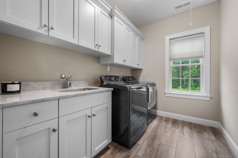 Tiny photo for 35 Bridgehampton Crossing, Farmington, CT 06085 (MLS # 24120005)
