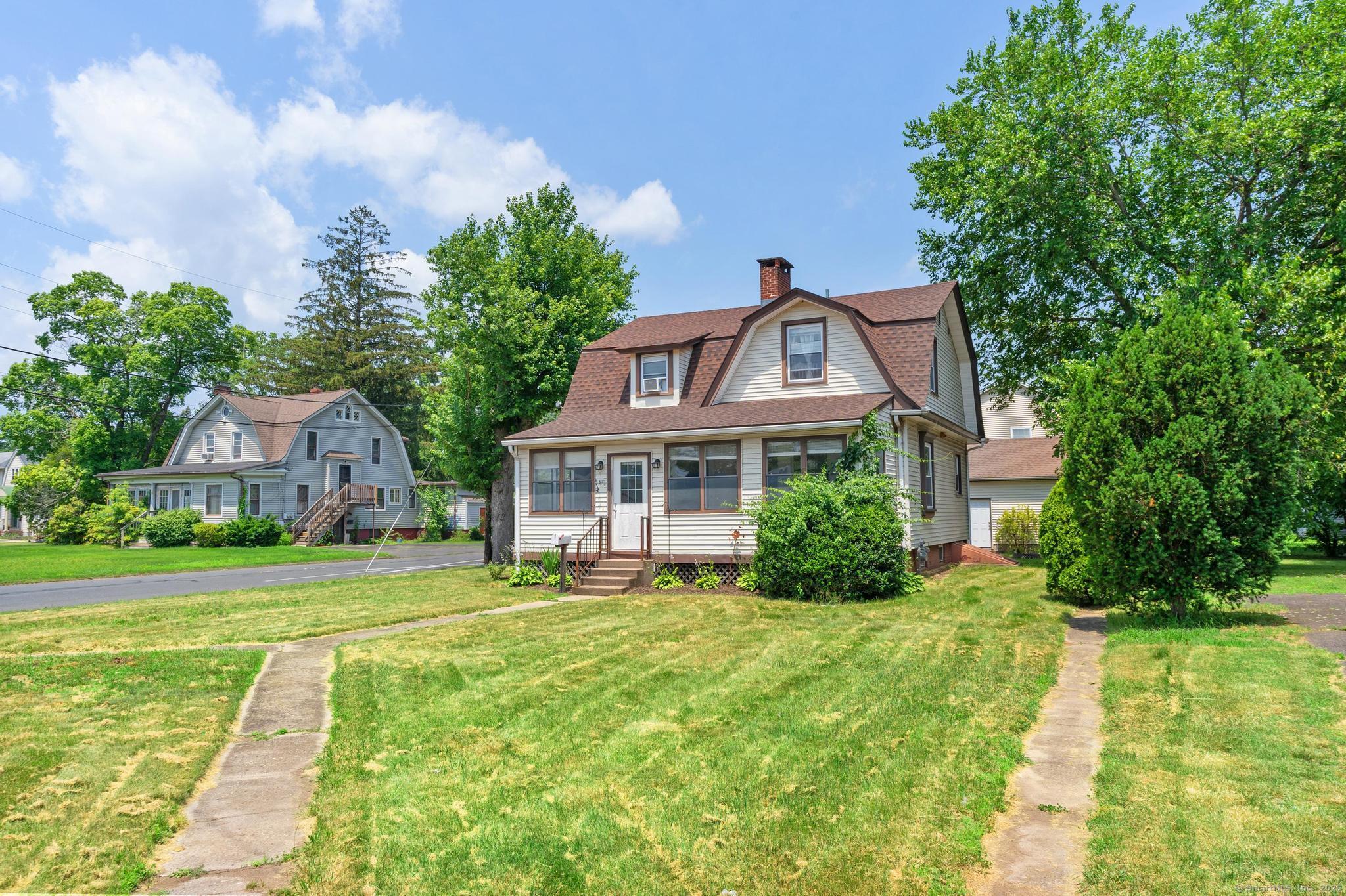 490 Silver Lane