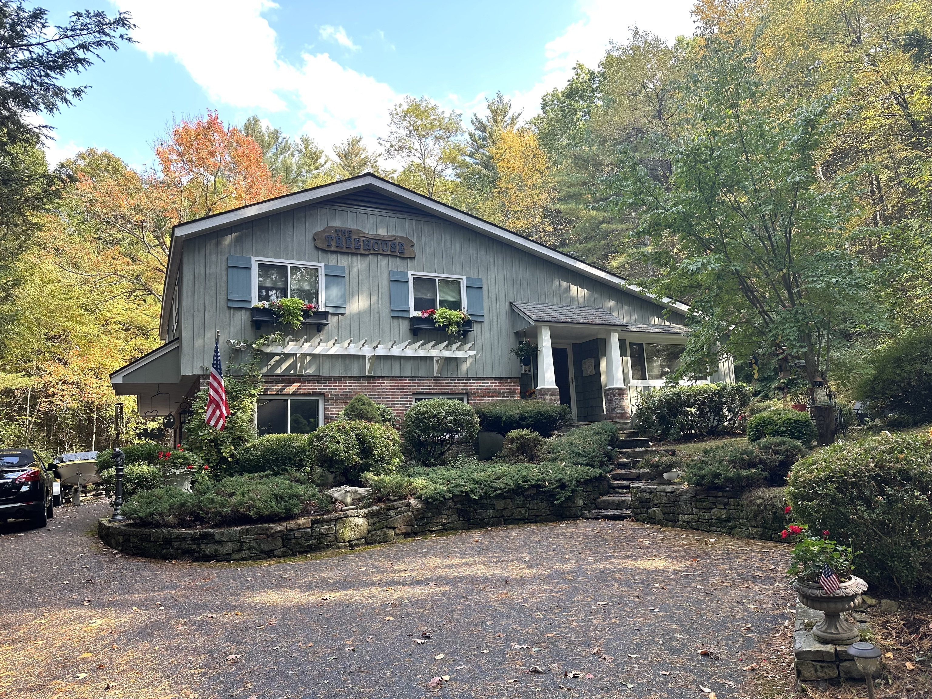 70 Lair Road