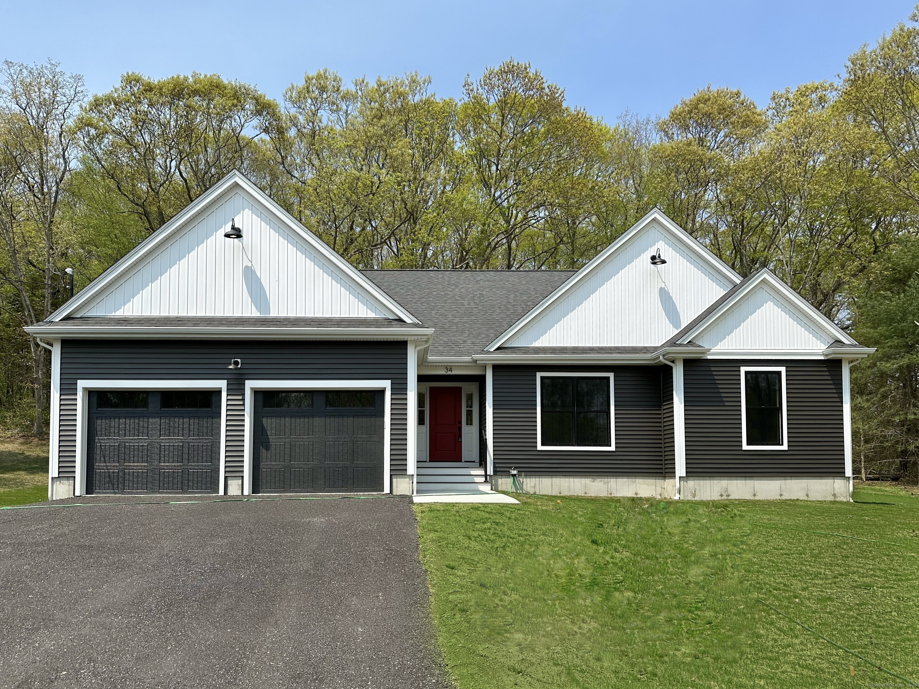 Photo 1 of Southgate Circle, Franklin, Connecticut, $649,900, Web #: 24066658