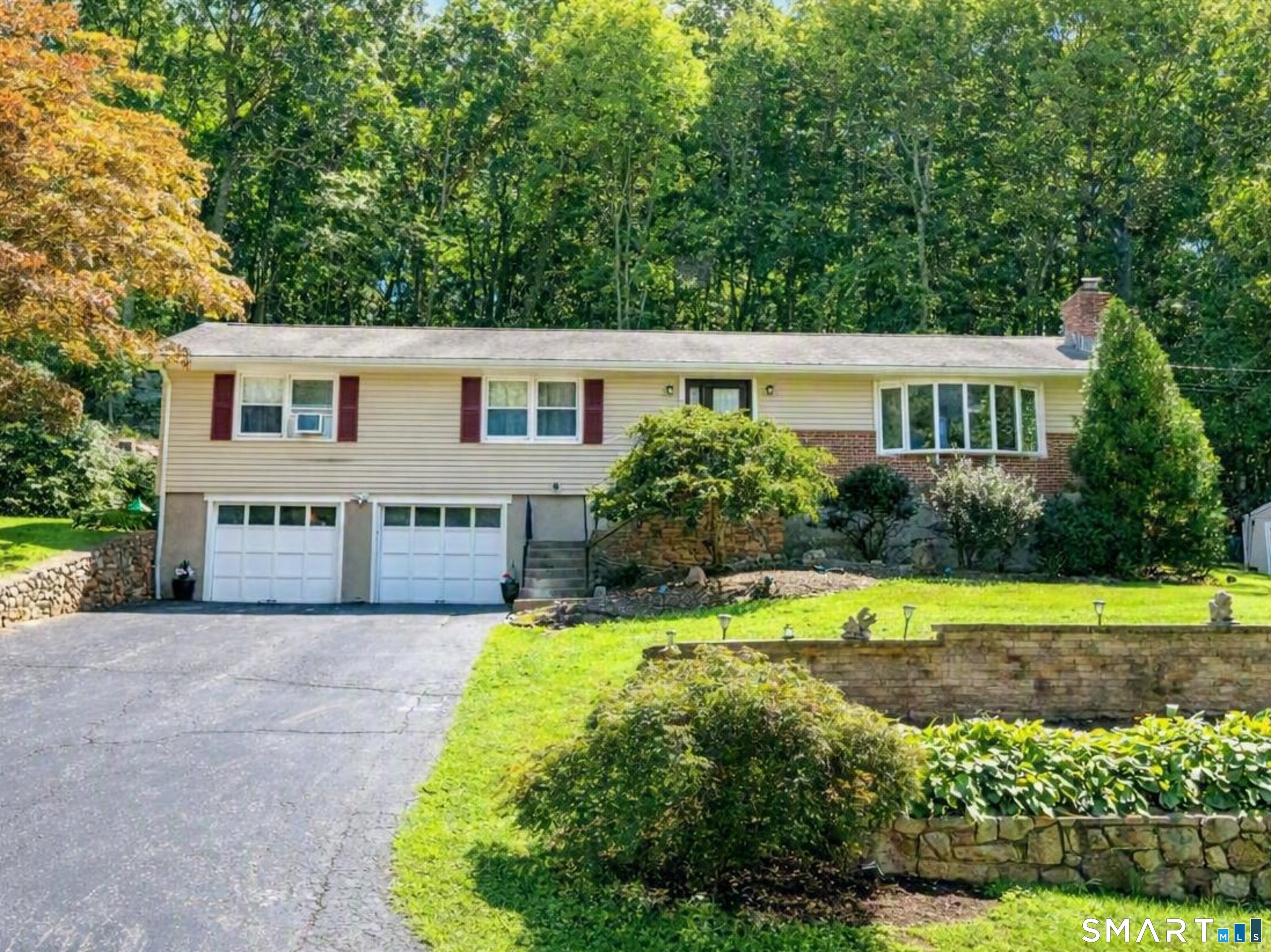 79 Cold Spring Circle