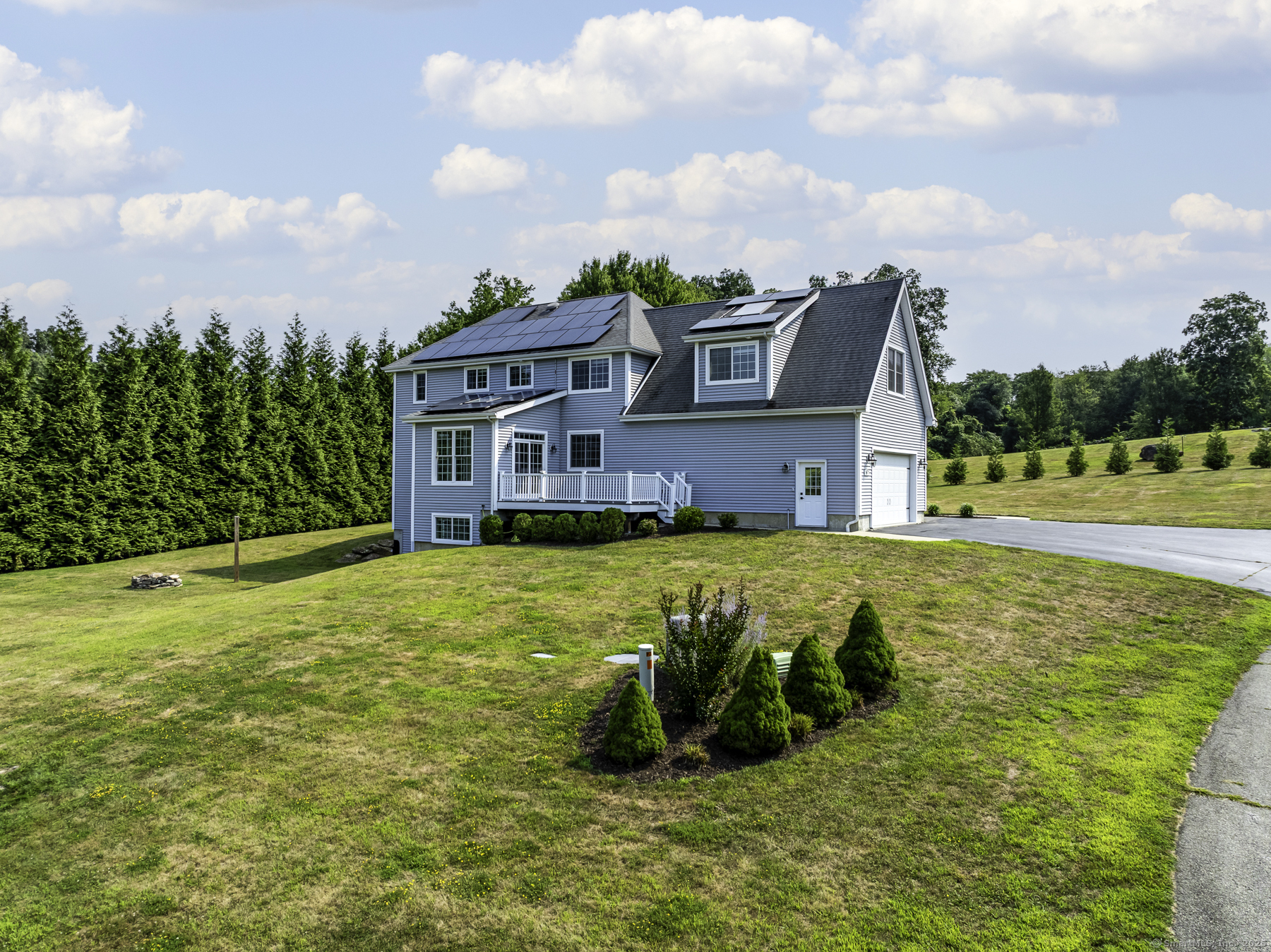 10 Esther Pond Lane
