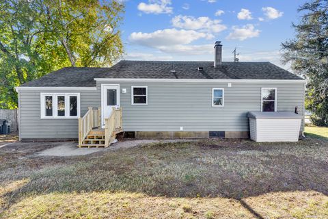 Tiny photo for 271 W River Street, Milford, CT 06461 (MLS # 24135426)
