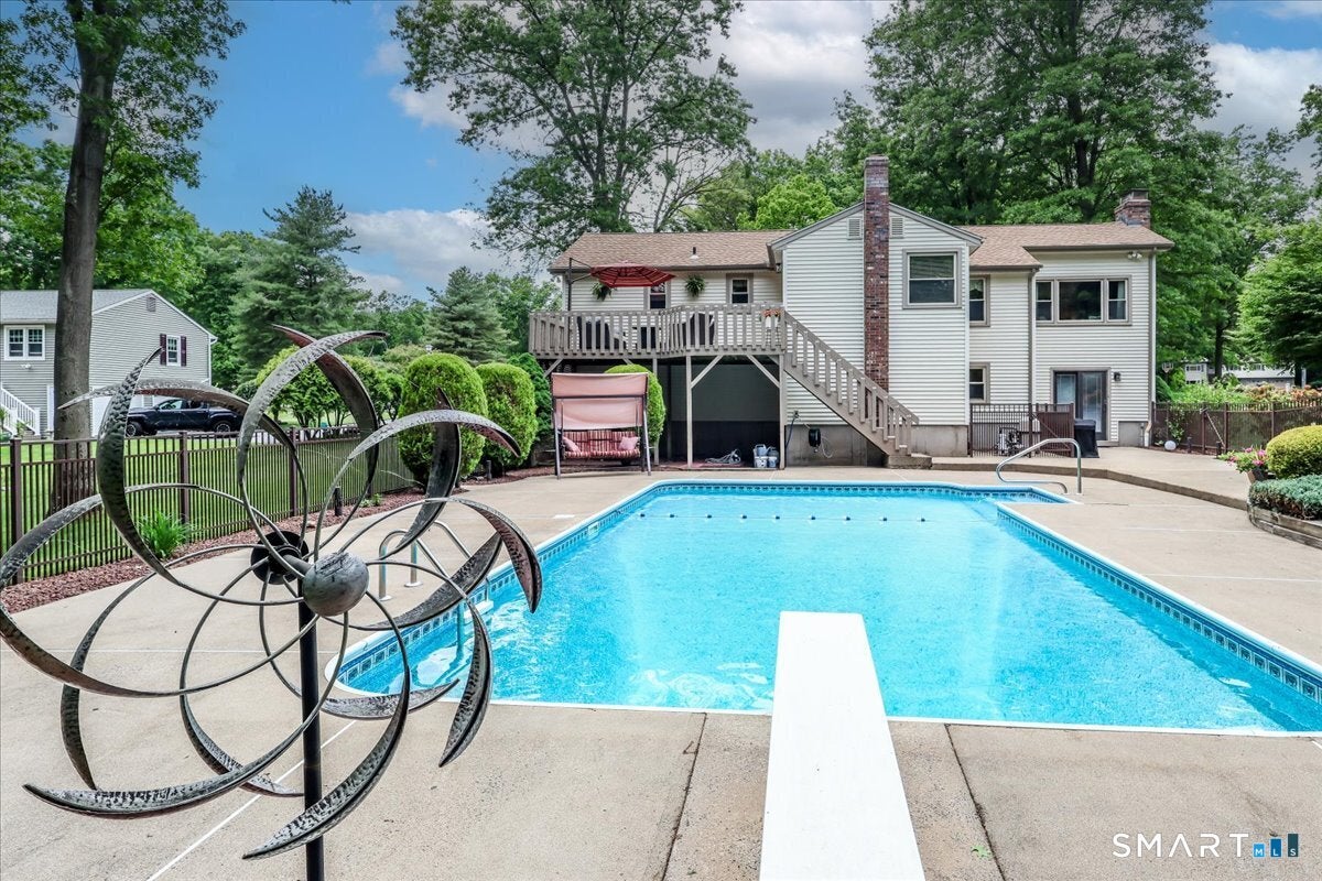 20 Valley Forge Court