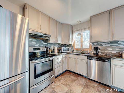 Tiny photo for 70 Lawndale Street, Berlin, CT 06037 (MLS # 24158190)