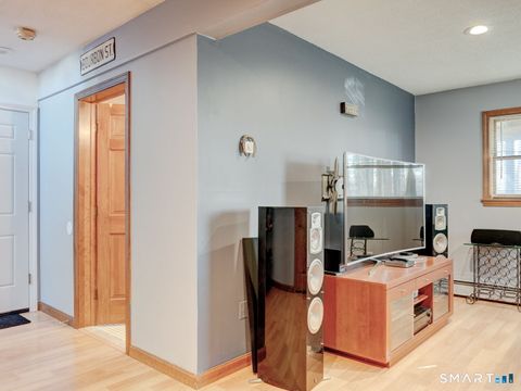 Tiny photo for 70 Lawndale Street, Berlin, CT 06037 (MLS # 24158190)