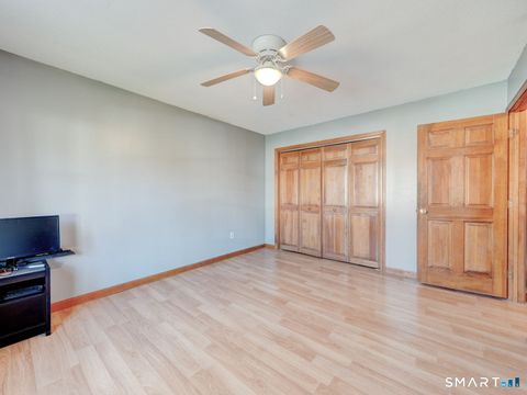 Tiny photo for 70 Lawndale Street, Berlin, CT 06037 (MLS # 24158190)