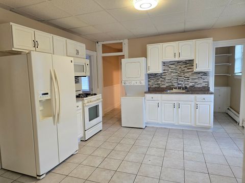 Photo of 302 Allen Street, New Britain, CT 06053 (MLS # 24111537)