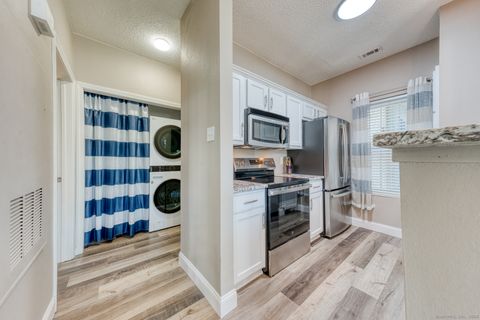 Tiny photo for 88 Carriage Crossing Lane #88, Middletown, CT 06457 (MLS # 24142737)