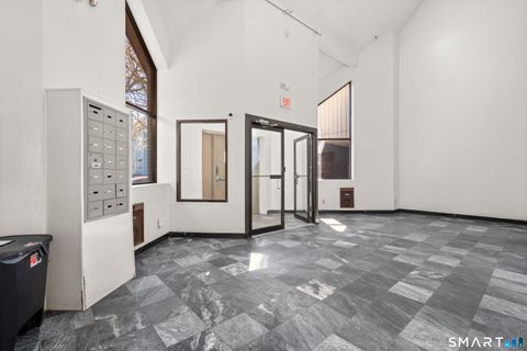 Photo of 183 Livingston Place #3, Bridgeport, CT 06610 (MLS # 24168785)