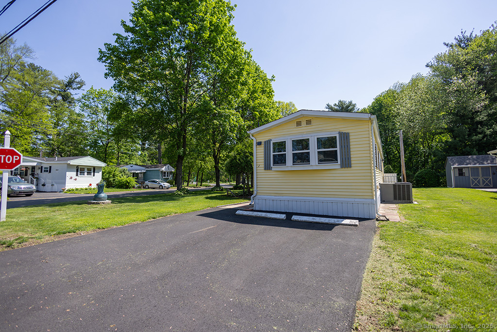 1 Riverview Drive, Plainville, Connecticut image 34