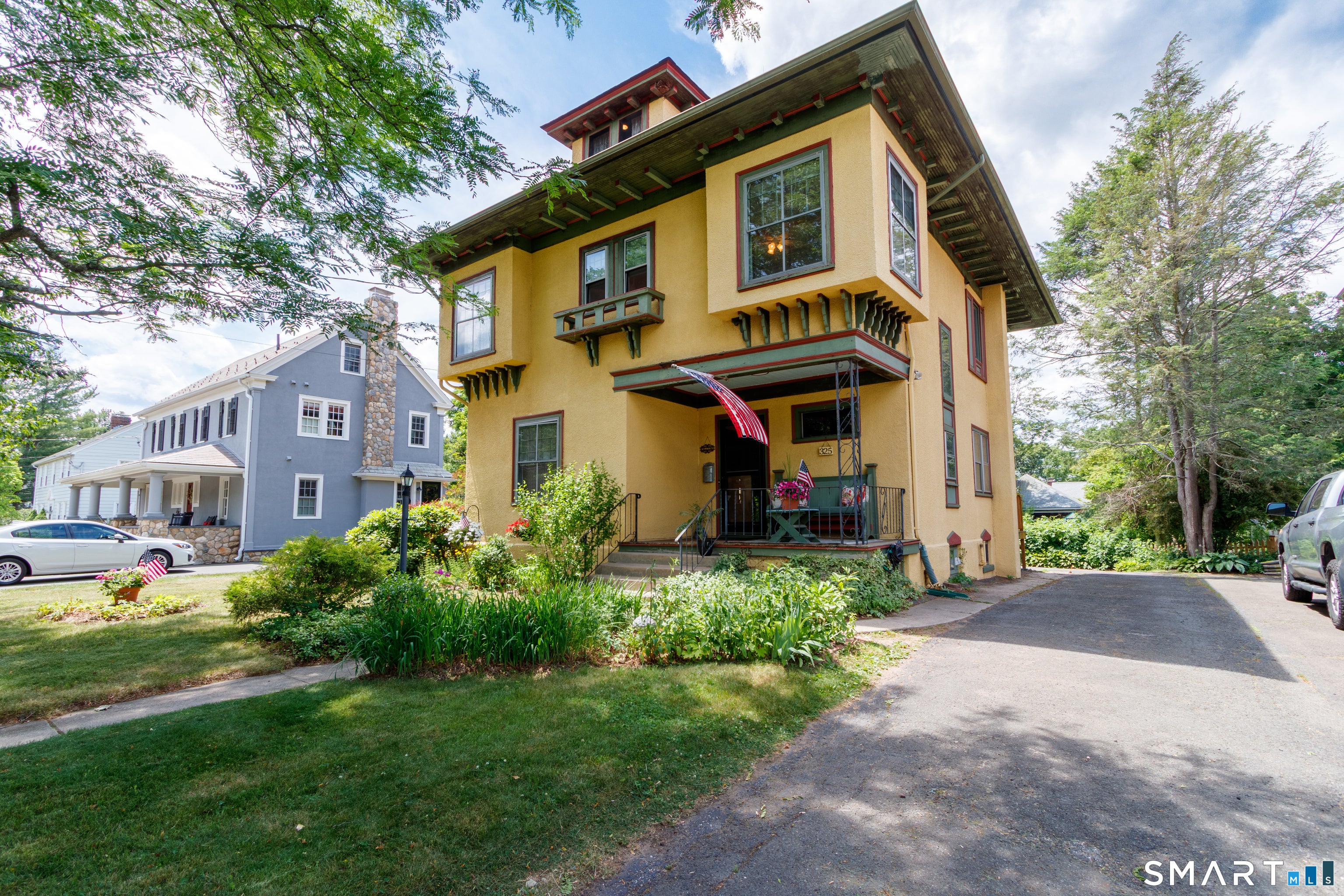325 South Main Street