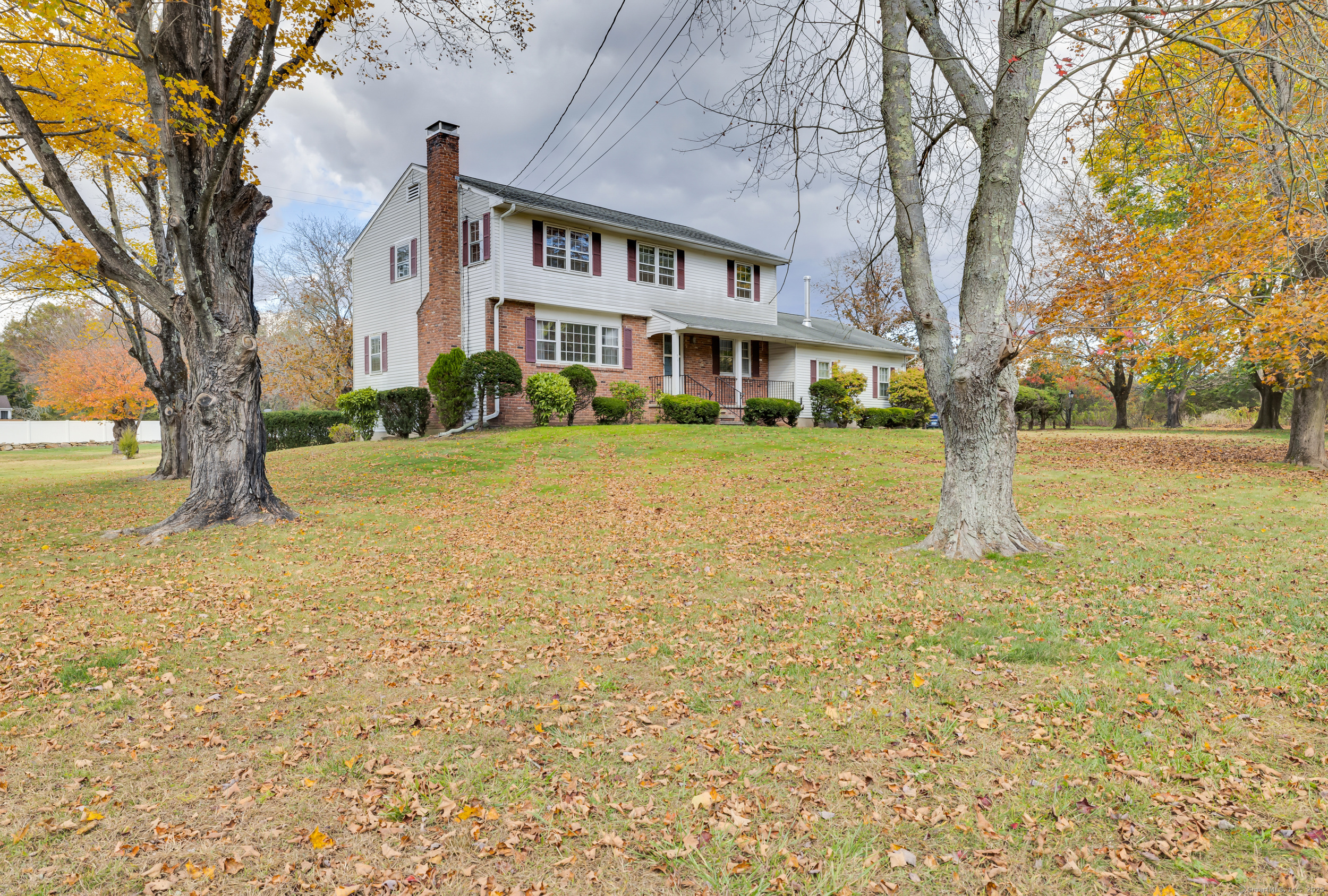 126 Stepstone Hill Road