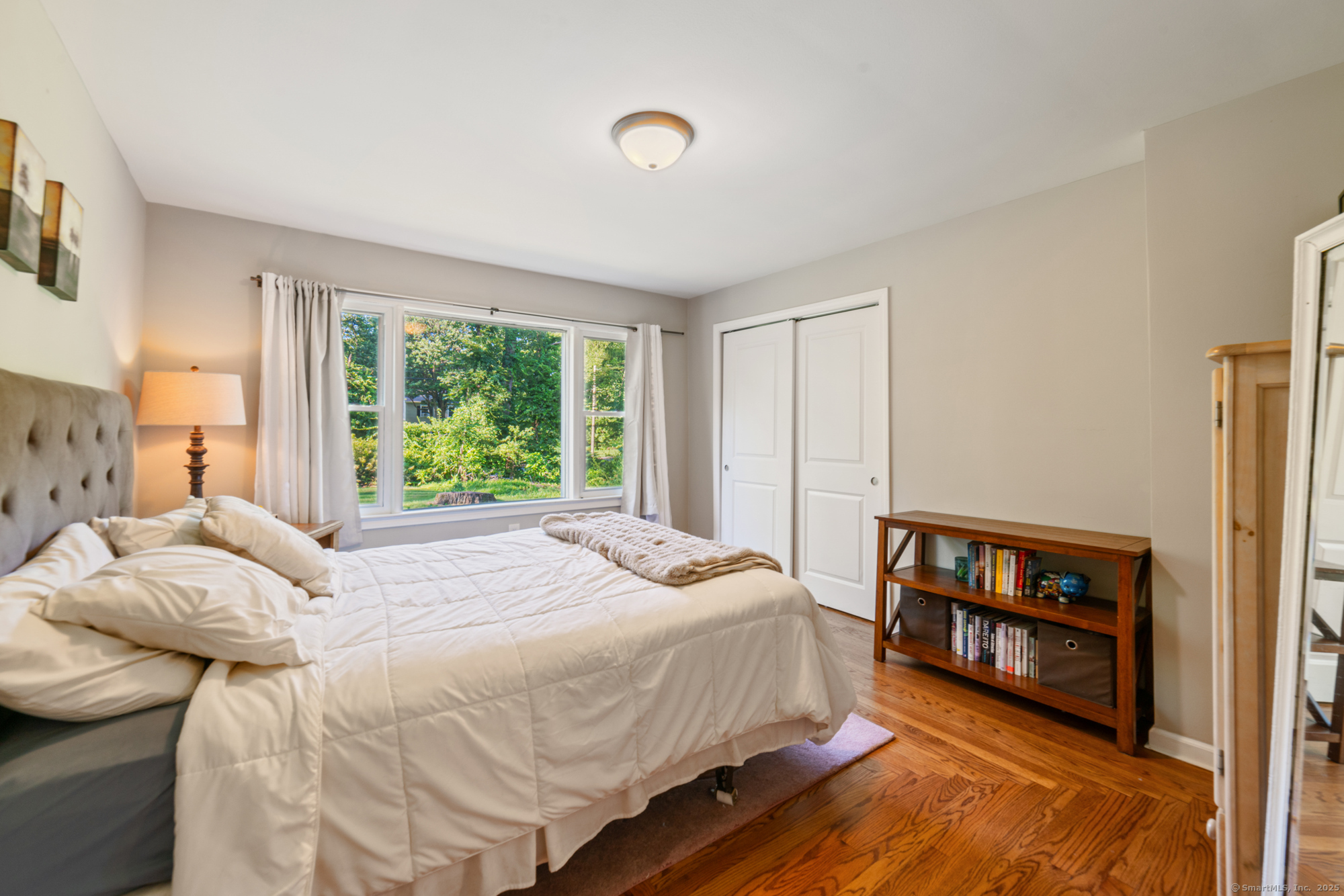 Oxford, Connecticut 06478, United States, 4 Bedrooms Bedrooms, ,3 BathroomsBathrooms,Residential,Active,165101