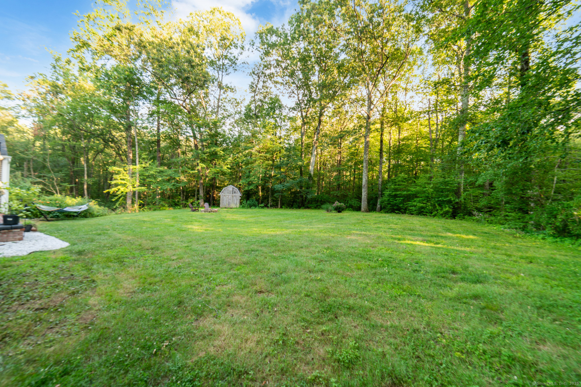 Oxford, Connecticut 06478, United States, 4 Bedrooms Bedrooms, ,3 BathroomsBathrooms,Residential,Active,165101