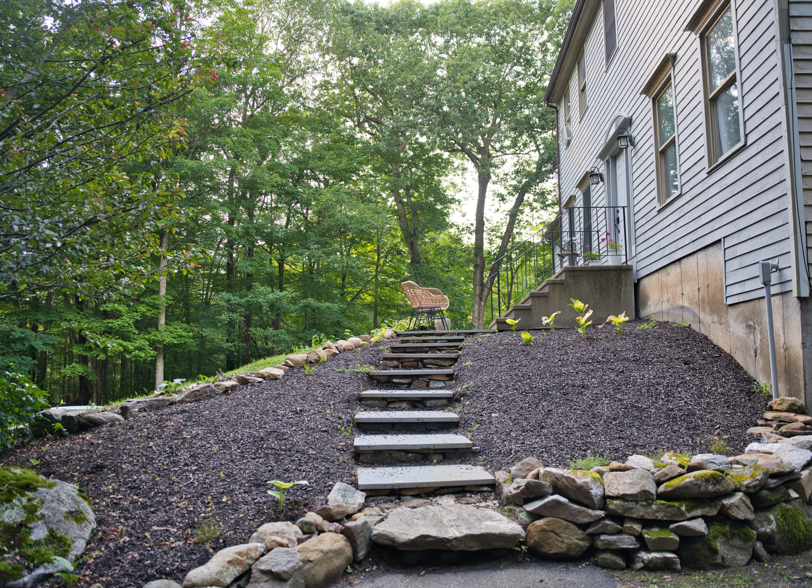216 Hulls Hill Road