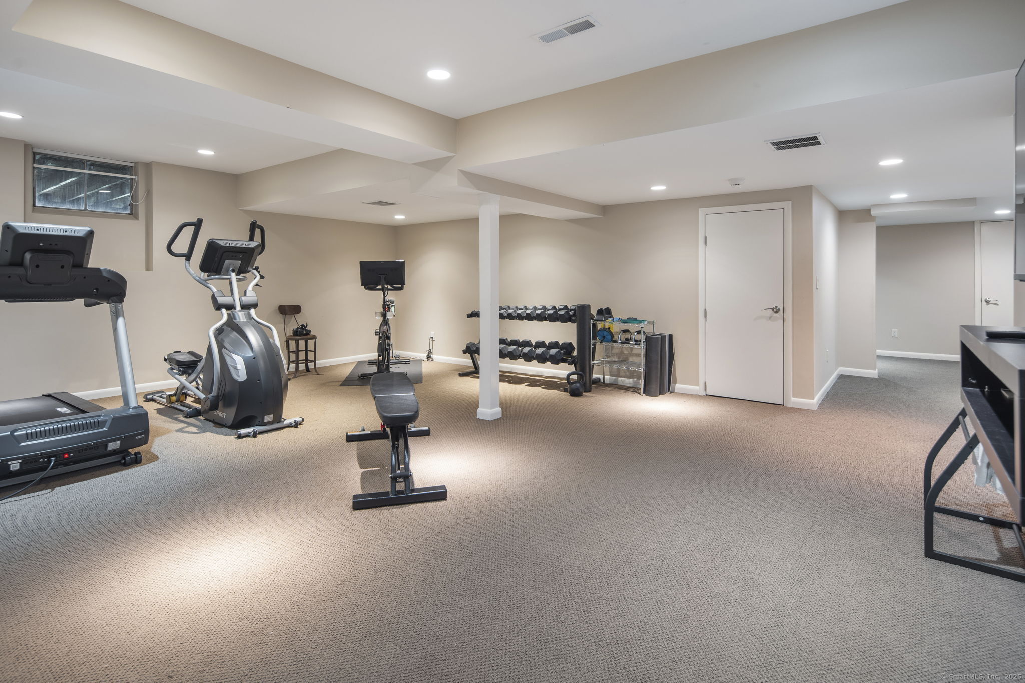 802 Westover Road, Stamford, Connecticut image 37