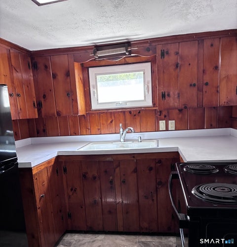 Photo of 425 Winchester Road #2, Winchester, CT 06098 (MLS # 24211423)