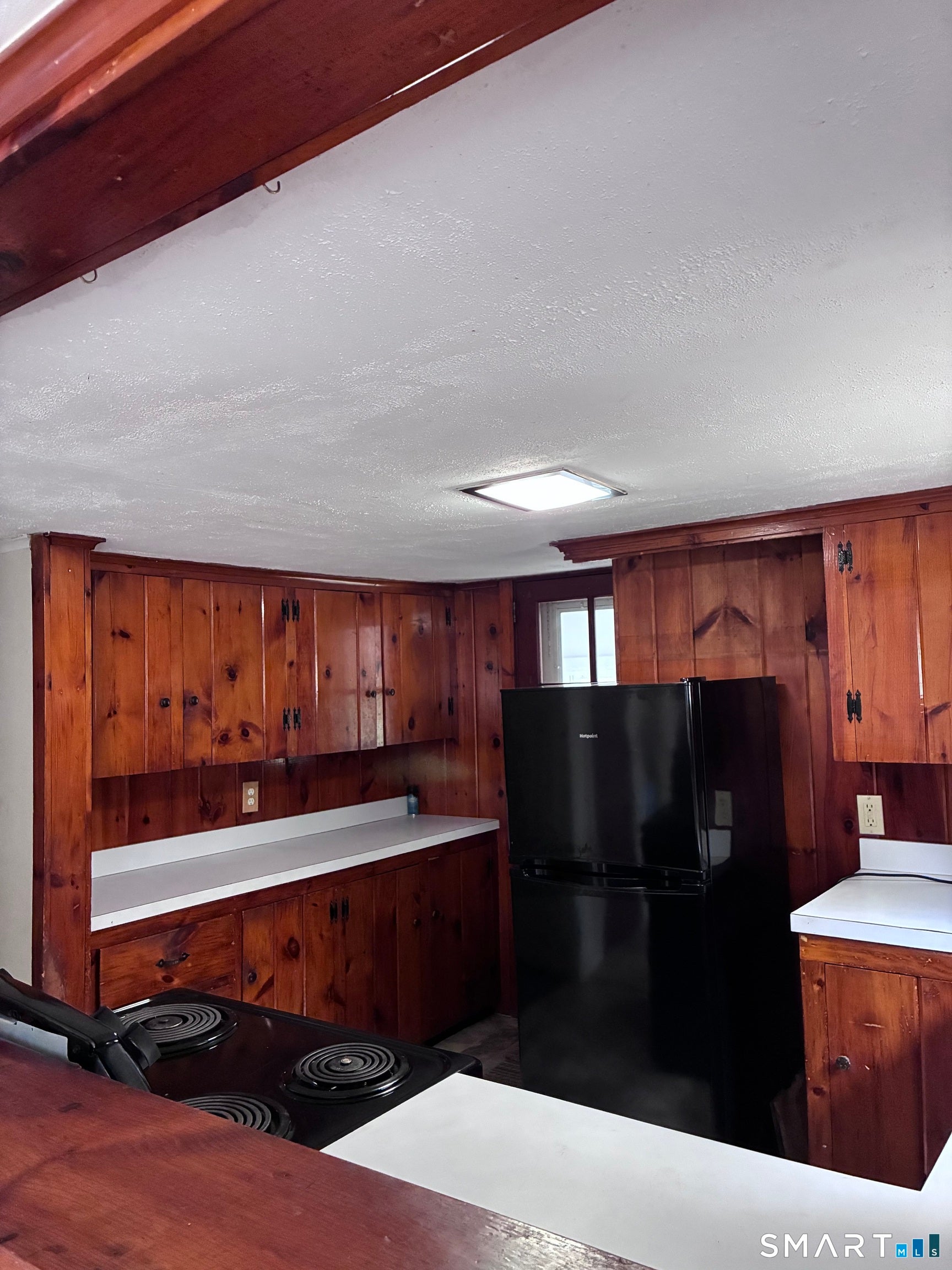 425 Winchester Road 2