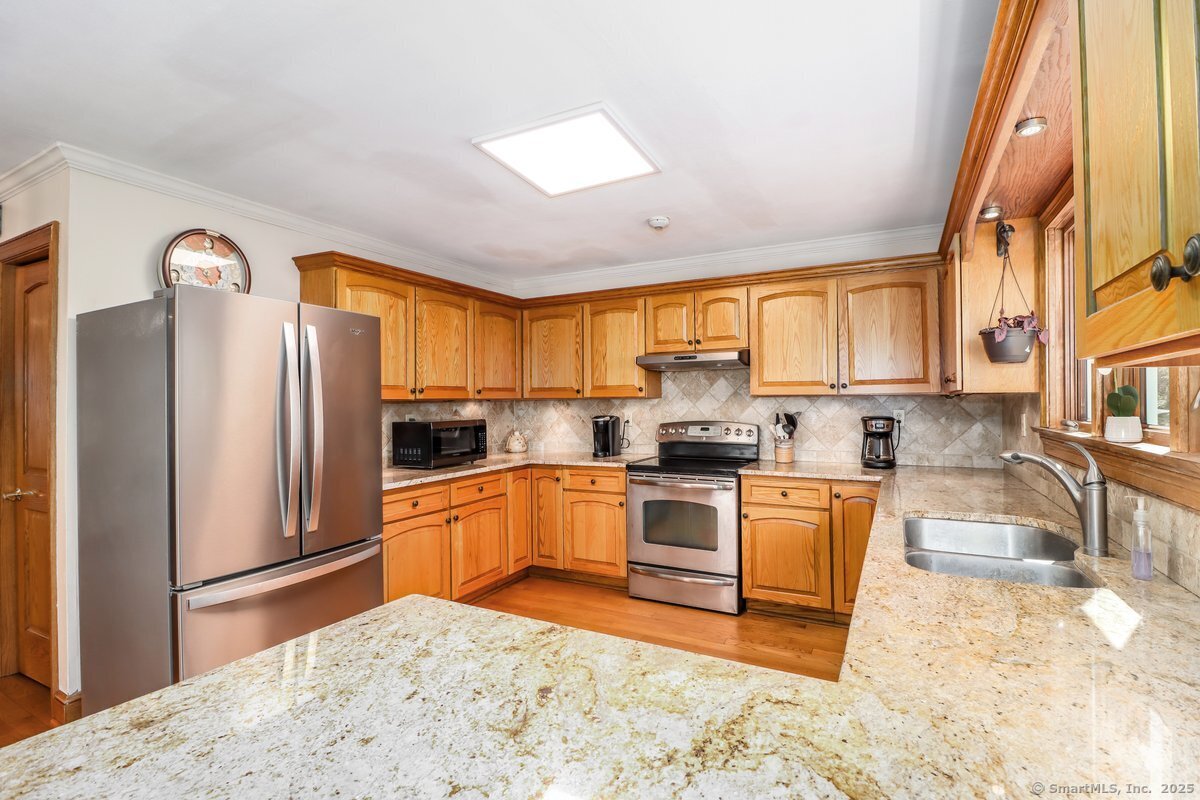 6 High Meadow Road, New Milford, Connecticut image 13