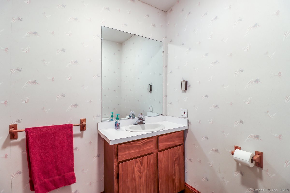 6 High Meadow Road, New Milford, Connecticut image 21