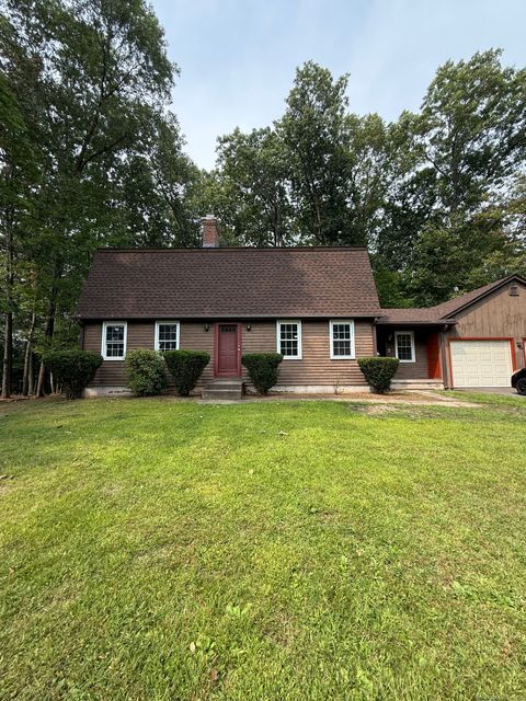 276 Carriage Way Windsor CT 06095