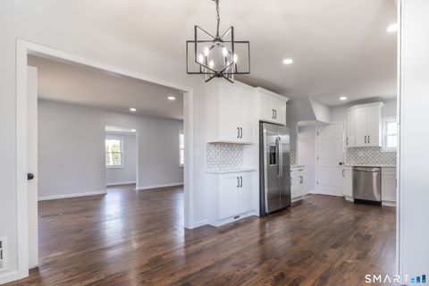 Tiny photo for 5 Lindsley Place, Stratford, CT 06614 (MLS # 24162860)