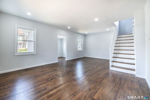 Tiny photo for 5 Lindsley Place, Stratford, CT 06614 (MLS # 24162860)