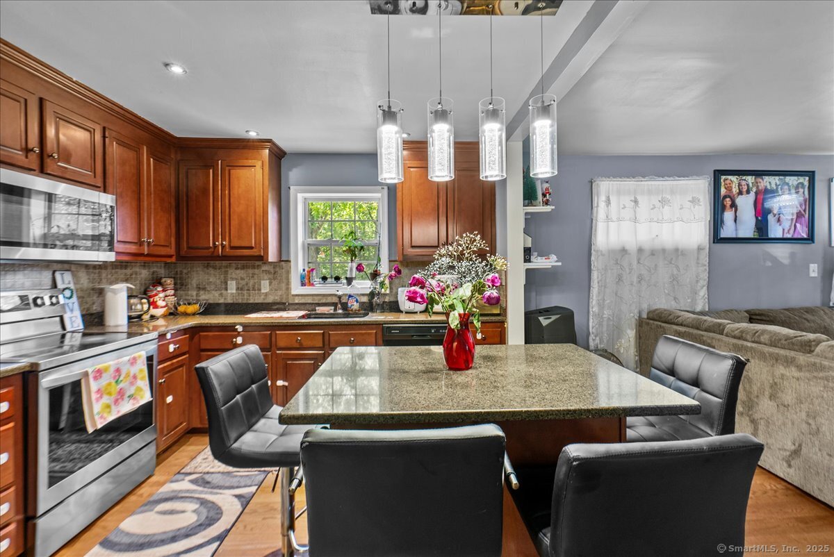 146 Whitewood Road, Torrington, Connecticut image 5
