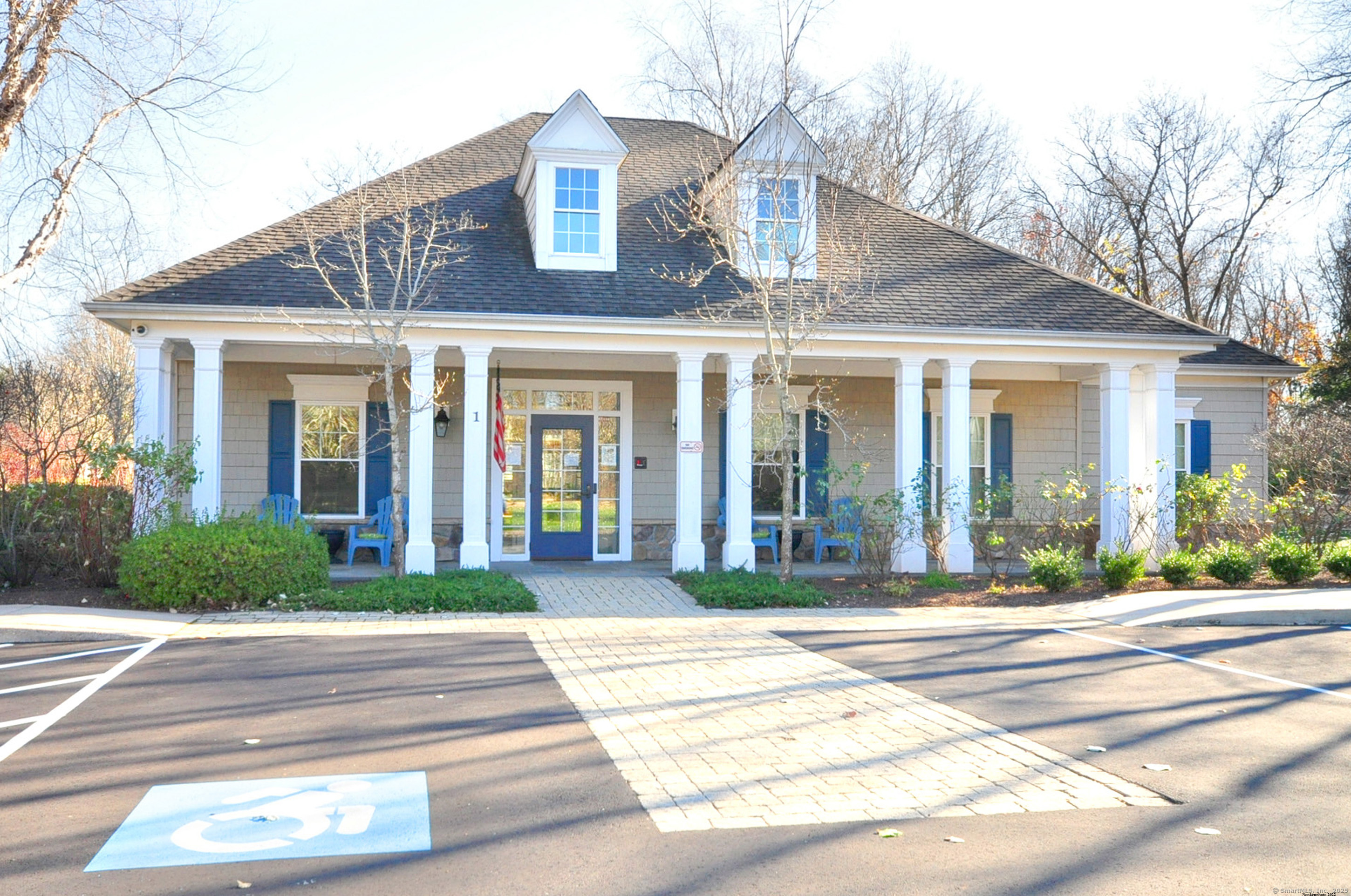 Farmington, Connecticut 06032, United States, 2 Bedrooms Bedrooms, ,3 BathroomsBathrooms,Residential,Coming Soon,192753