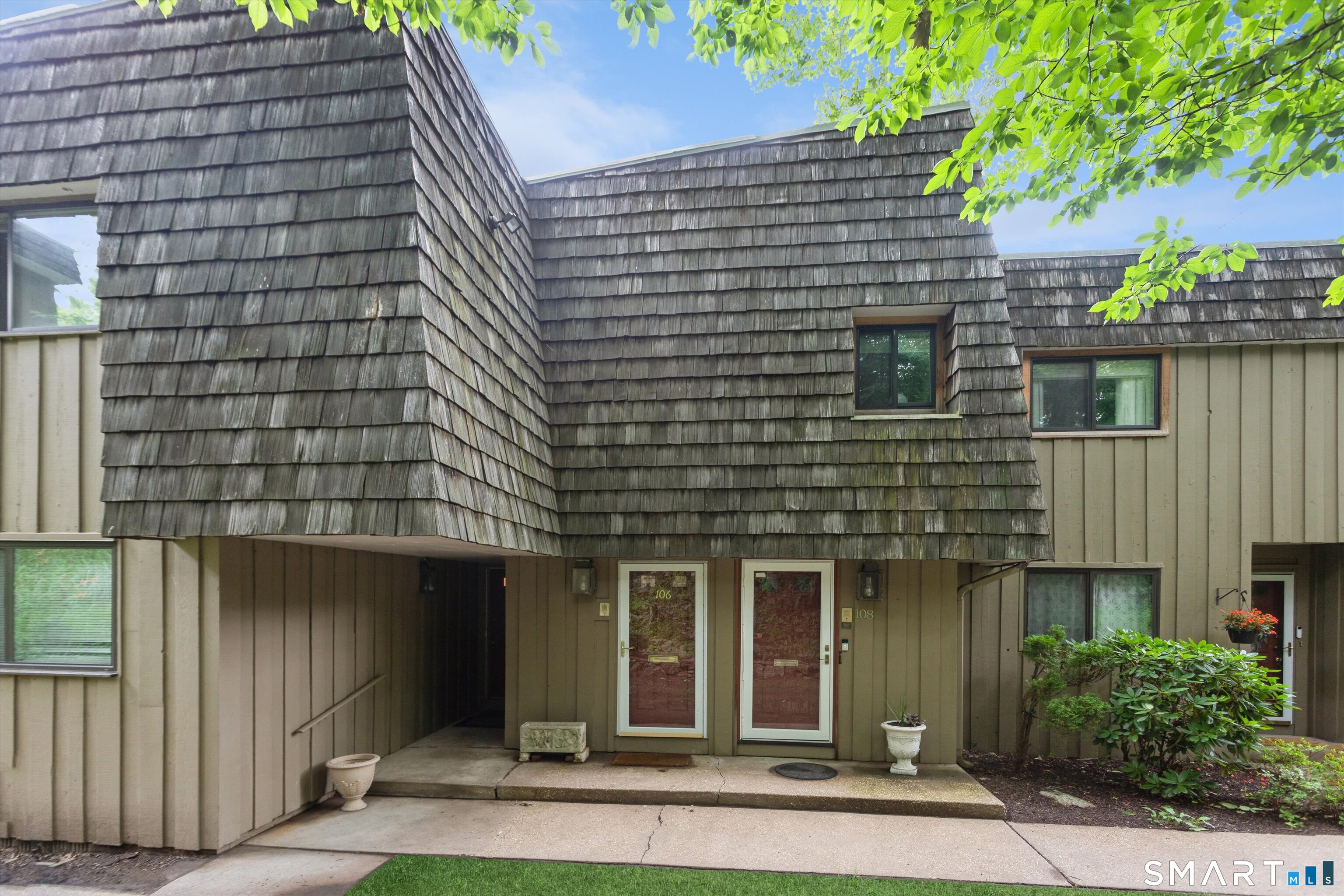 106 Gillies Lane 106