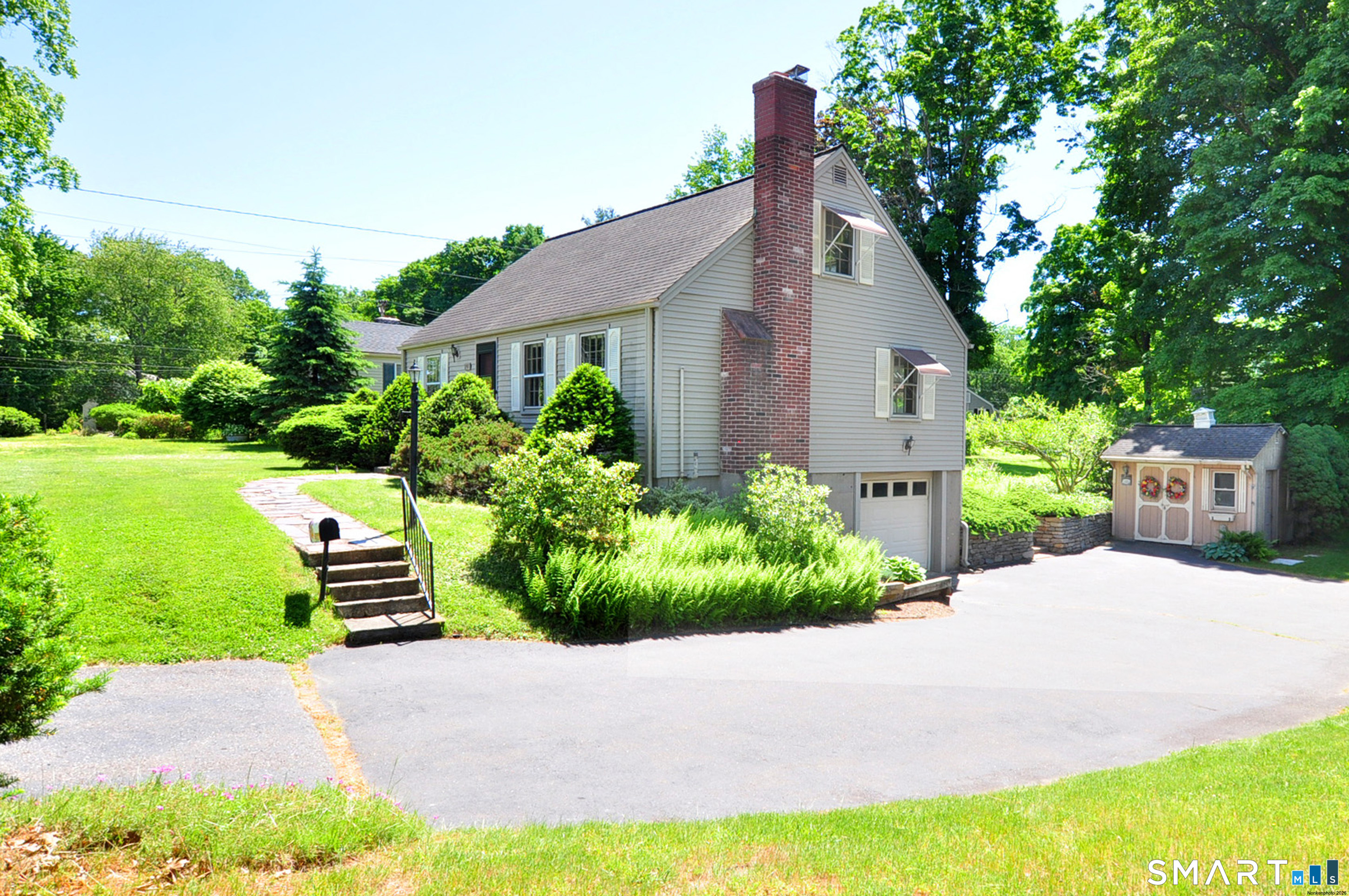 291 Bloomfield Avenue