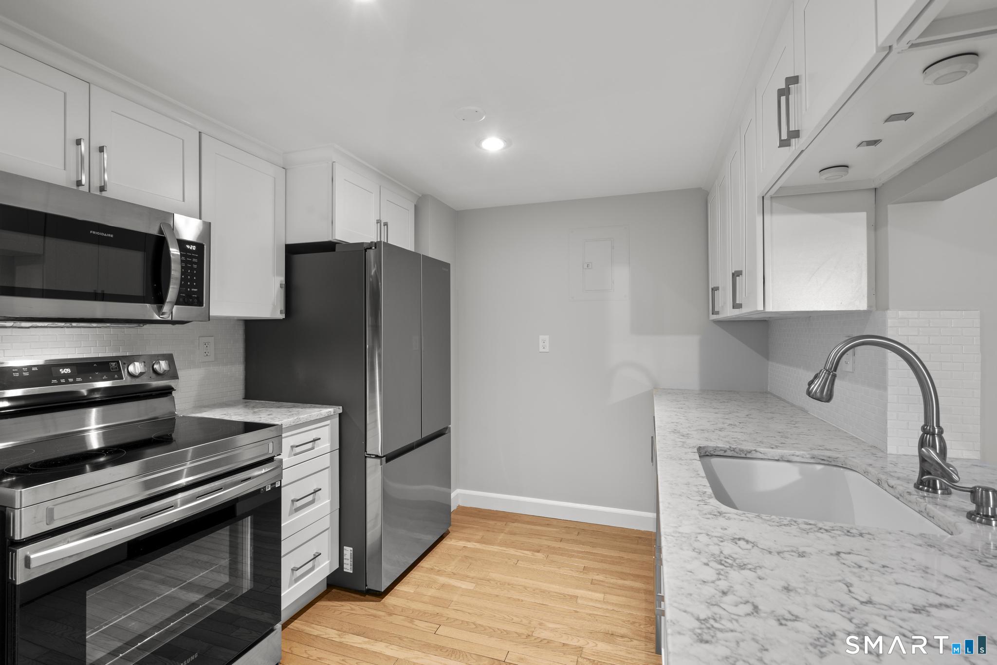 127 Greyrock Place APT 1103