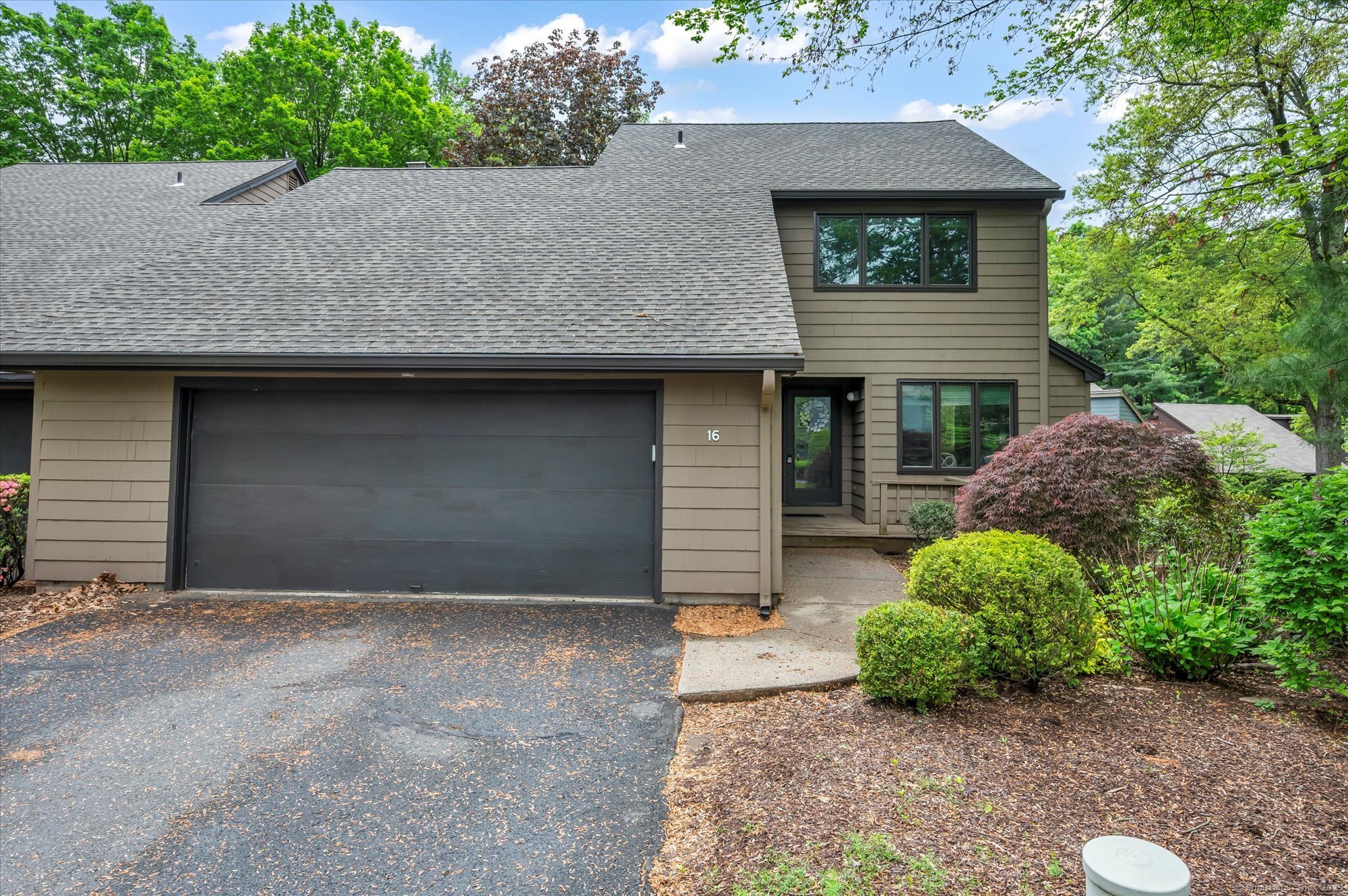 16 Ironwood Road 16