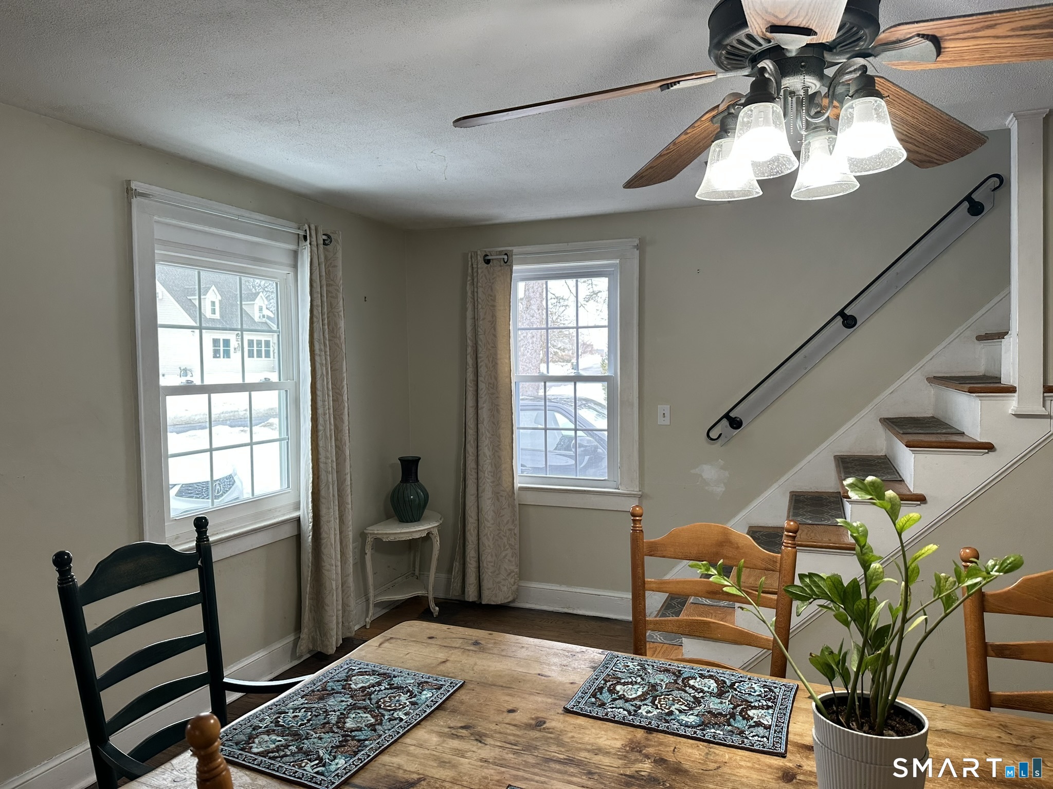 488 Parker Avenue South