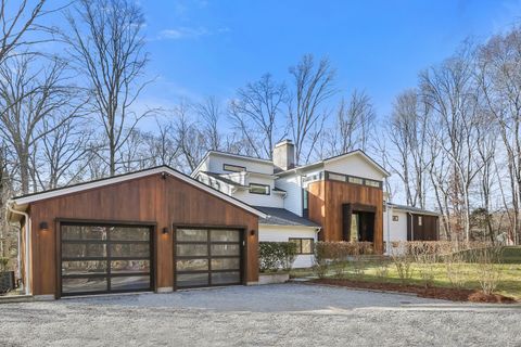 10 Heathwood Lane Westport CT 06880
