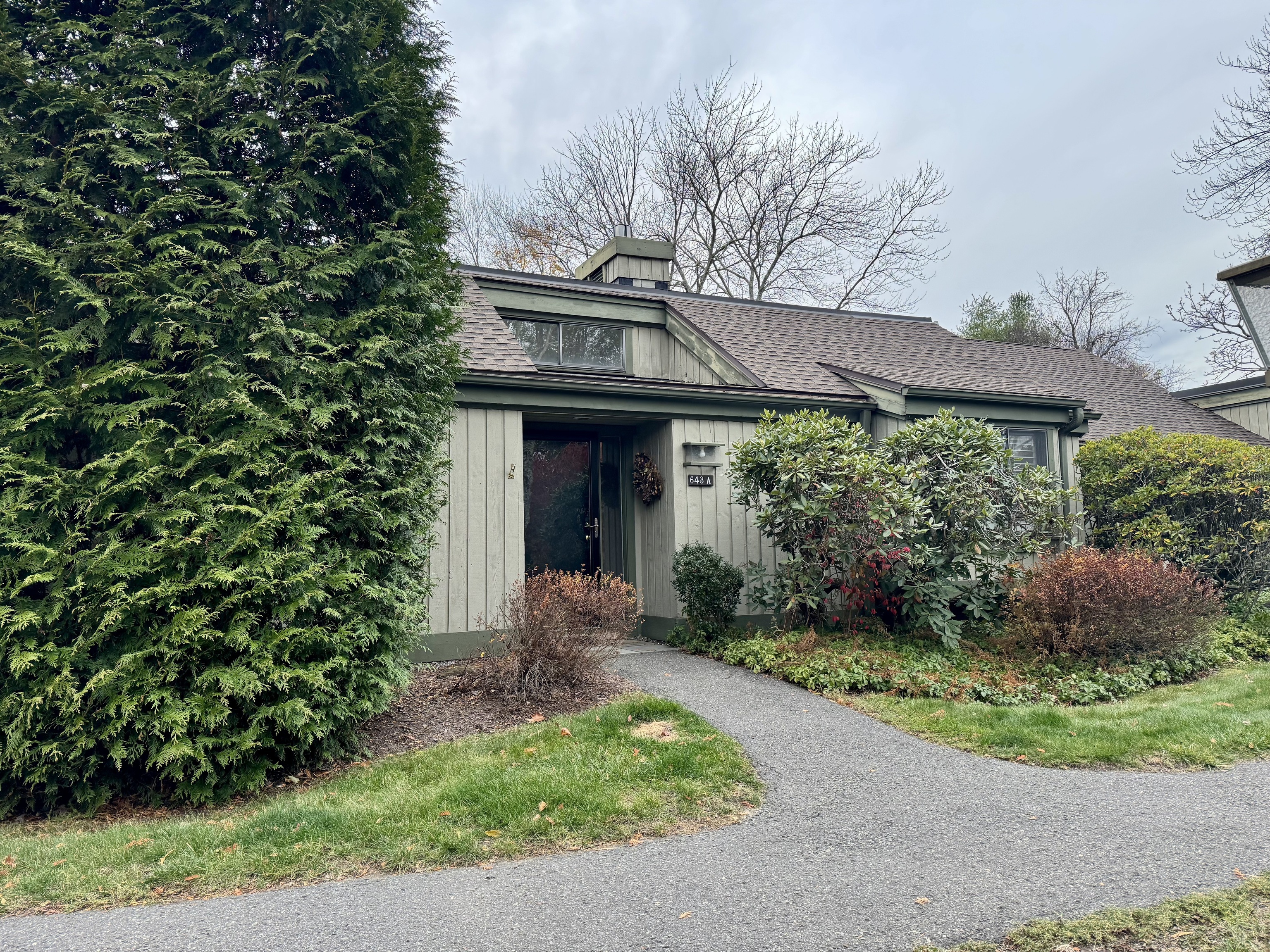 643 Heritage Village A