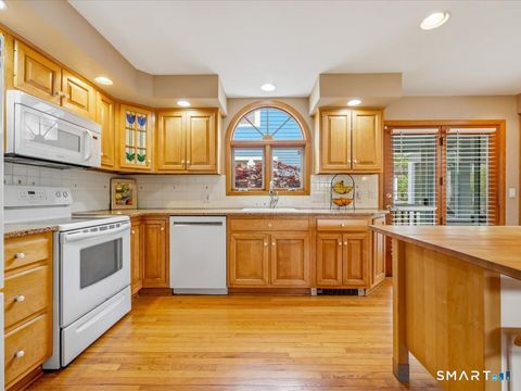 Tiny photo for 200 Alston Avenue, New Haven, CT 06515 (MLS # 24173573)