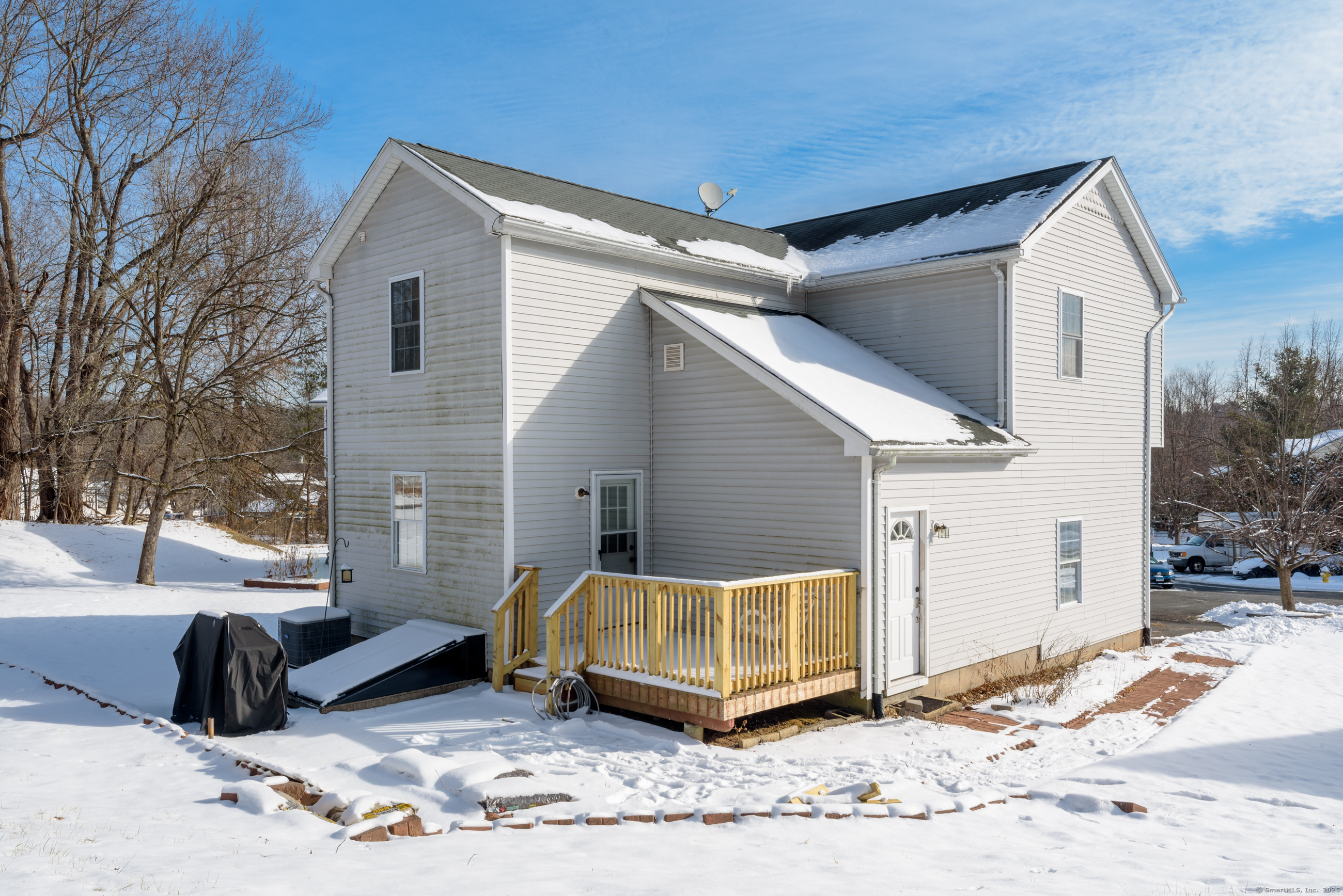 16 Pheasant Hill Drive #16, Enfield, Connecticut image 6