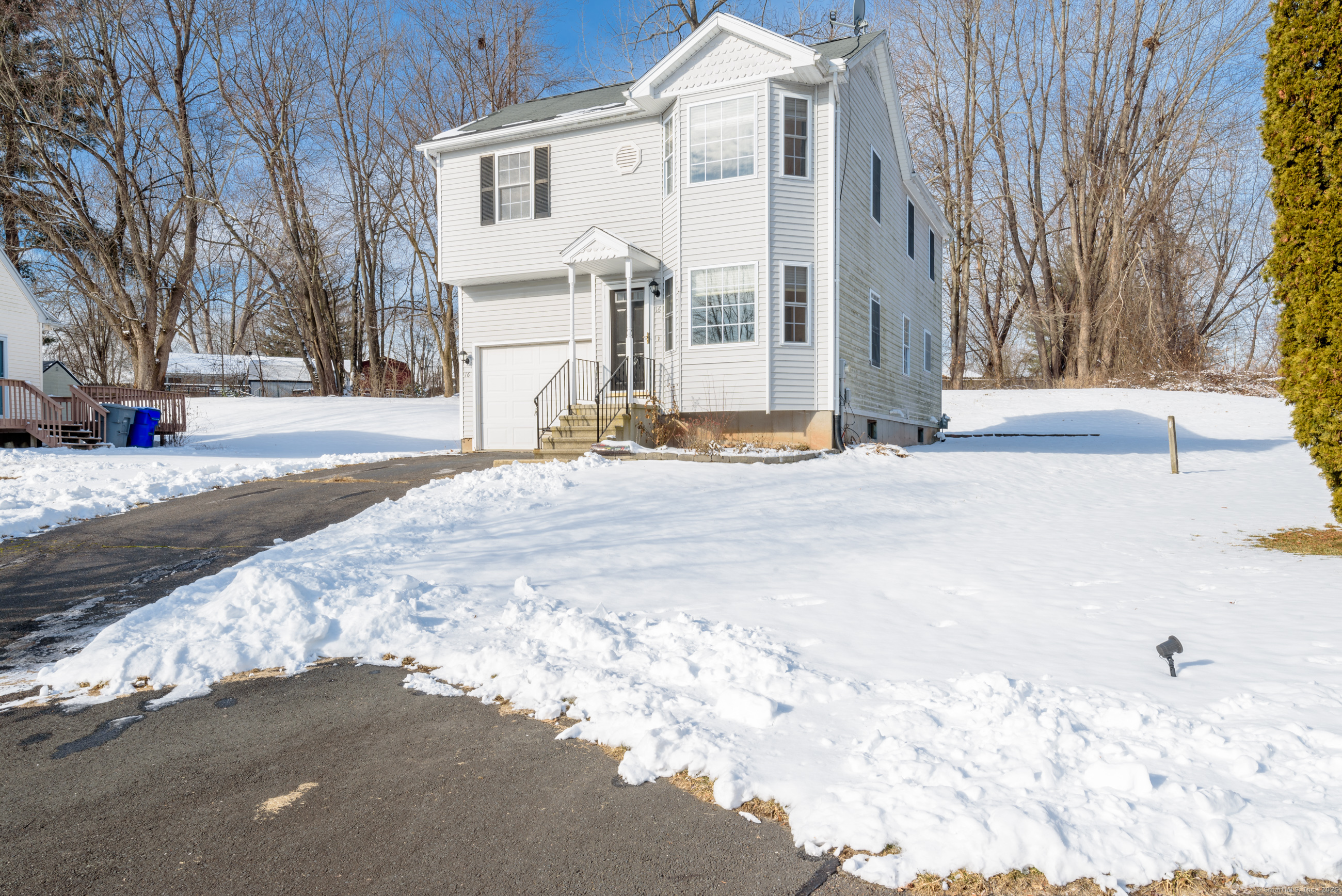 16 Pheasant Hill Drive #16, Enfield, Connecticut image 2