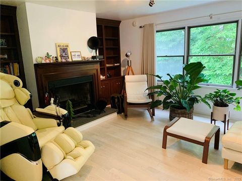 Tiny photo for 197 Sheephill Road #C, Greenwich, CT 06878 (MLS # 24181697)