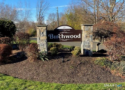 Photo of 27 Crows Nest Lane #7M, Danbury, CT 06810 (MLS # 24199506)