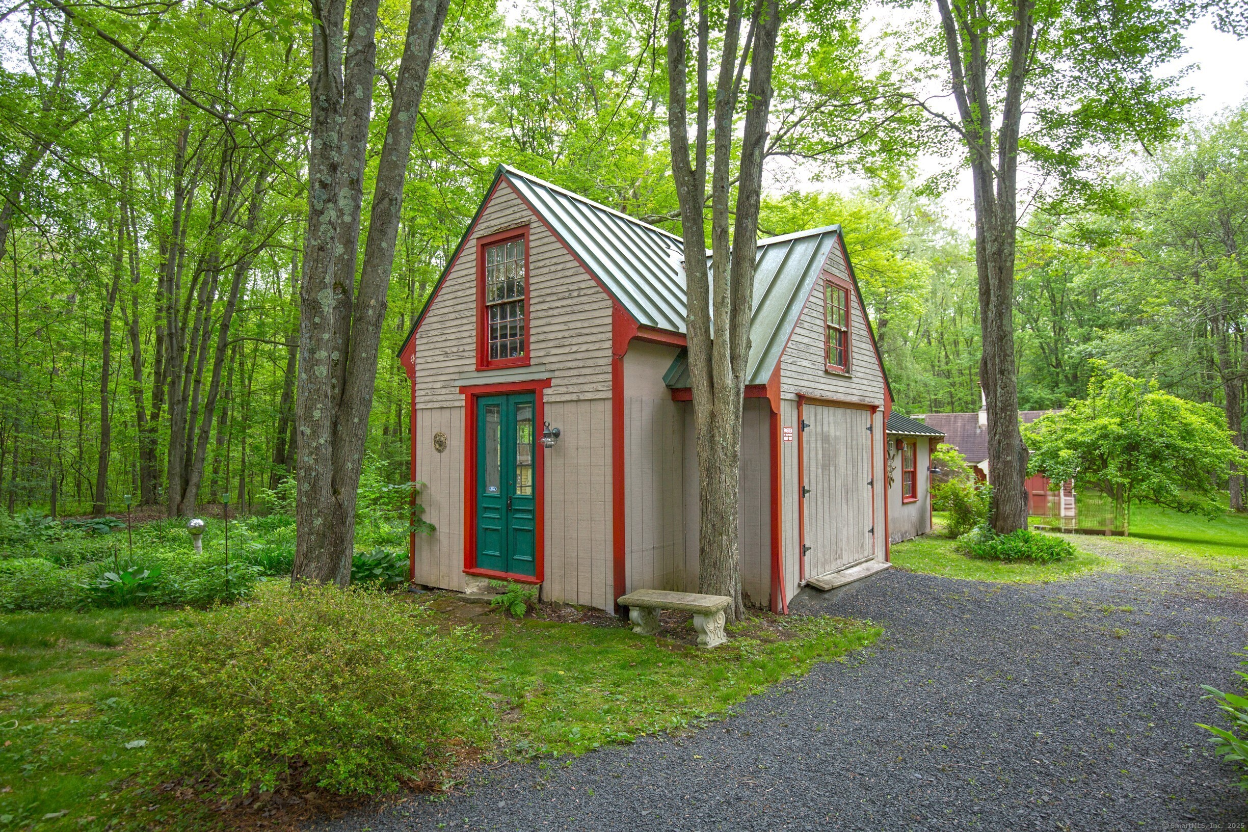 440 Mapleton Avenue, Suffield, Connecticut image 6