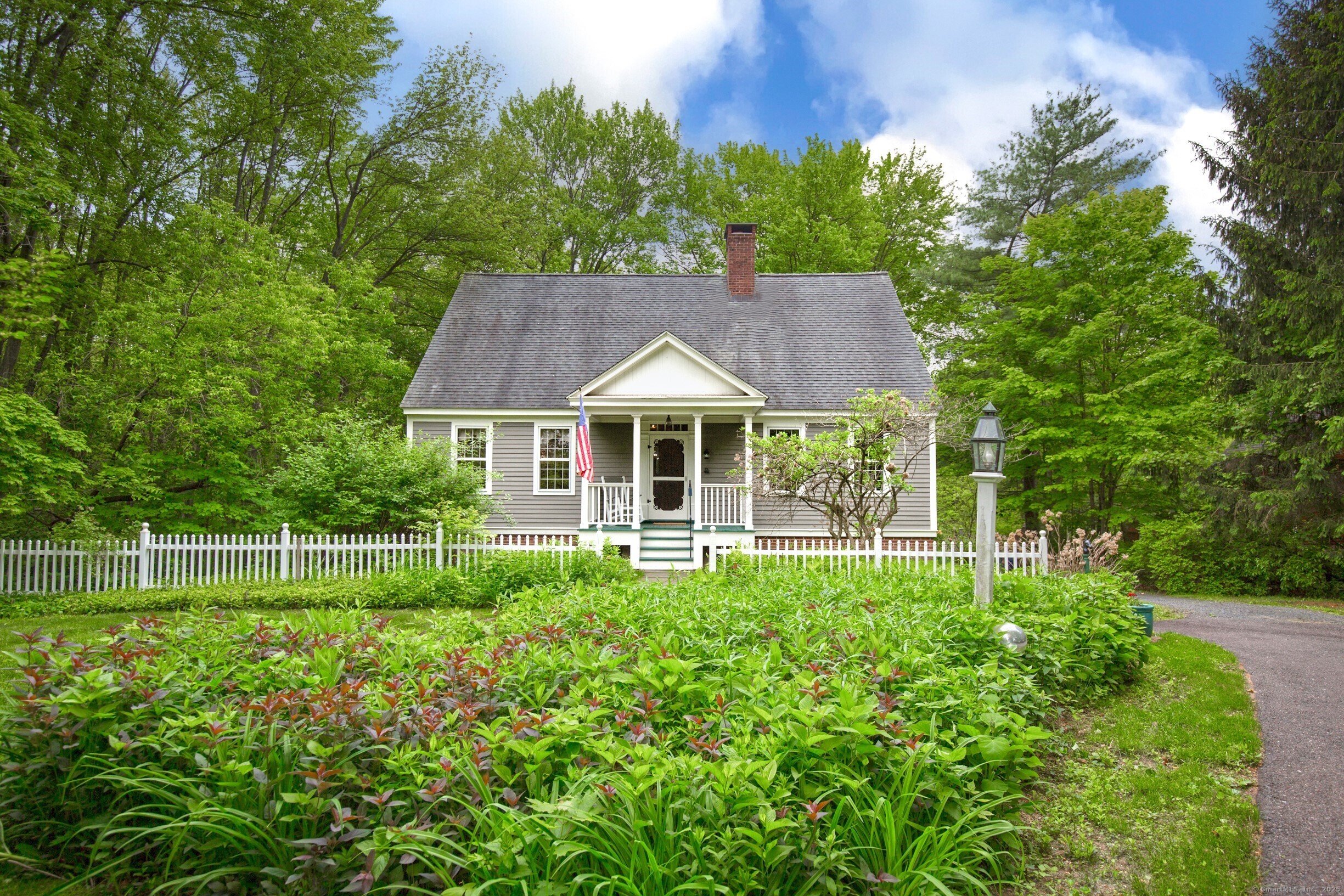 440 Mapleton Avenue, Suffield, Connecticut image 1