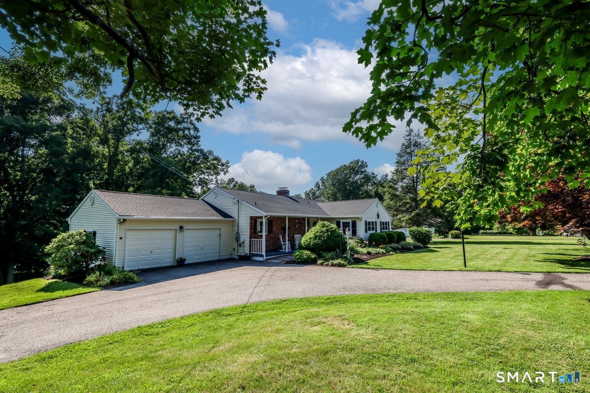 41 High Ridge Road