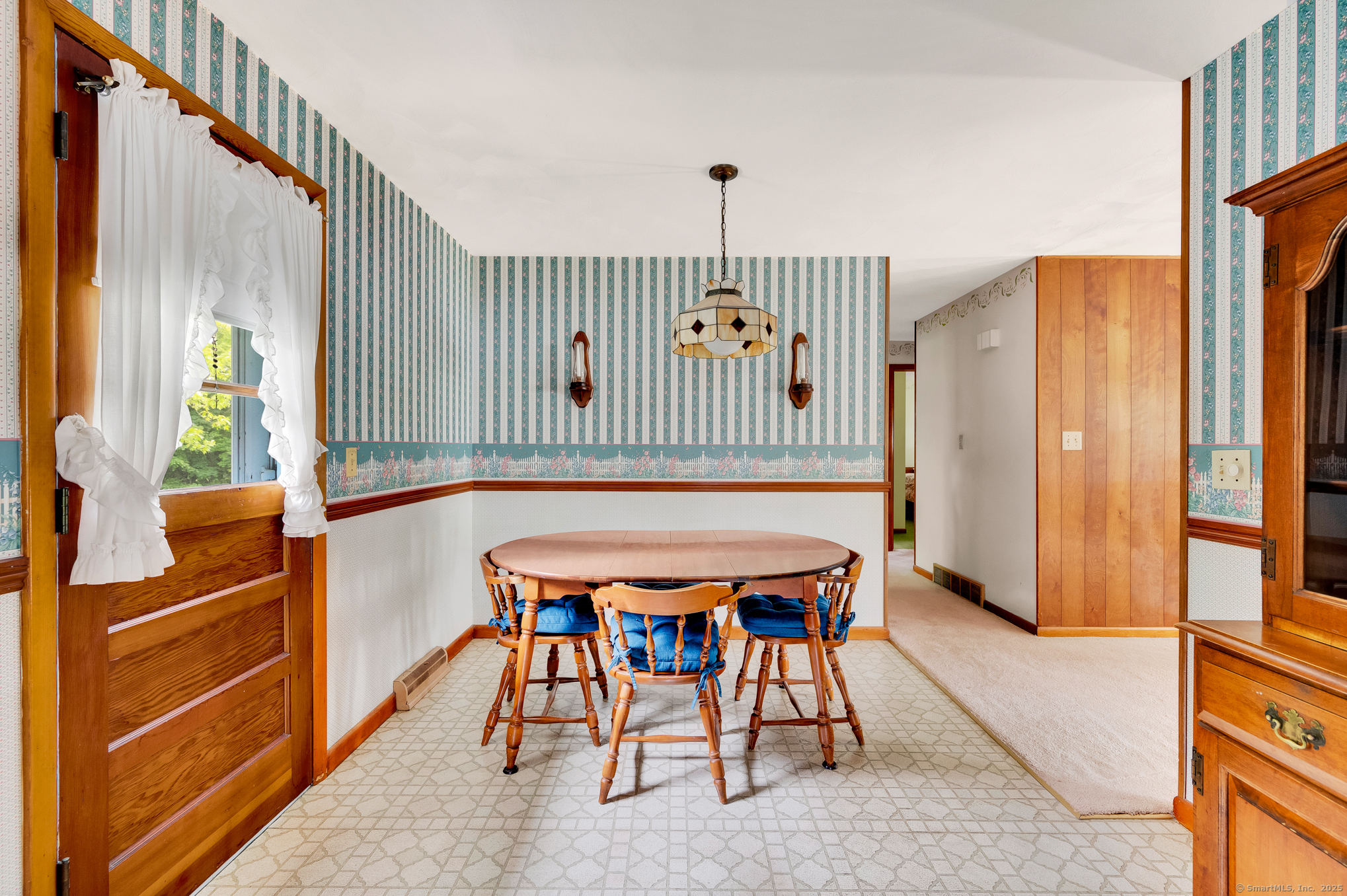 41 Londonderry Drive, Wallingford, Connecticut image 6