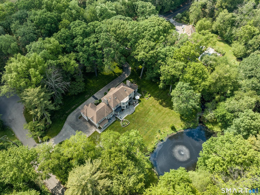 Photo of 700 Hollow Tree Ridge Road, Darien, CT 06820 (MLS # 24198712)
