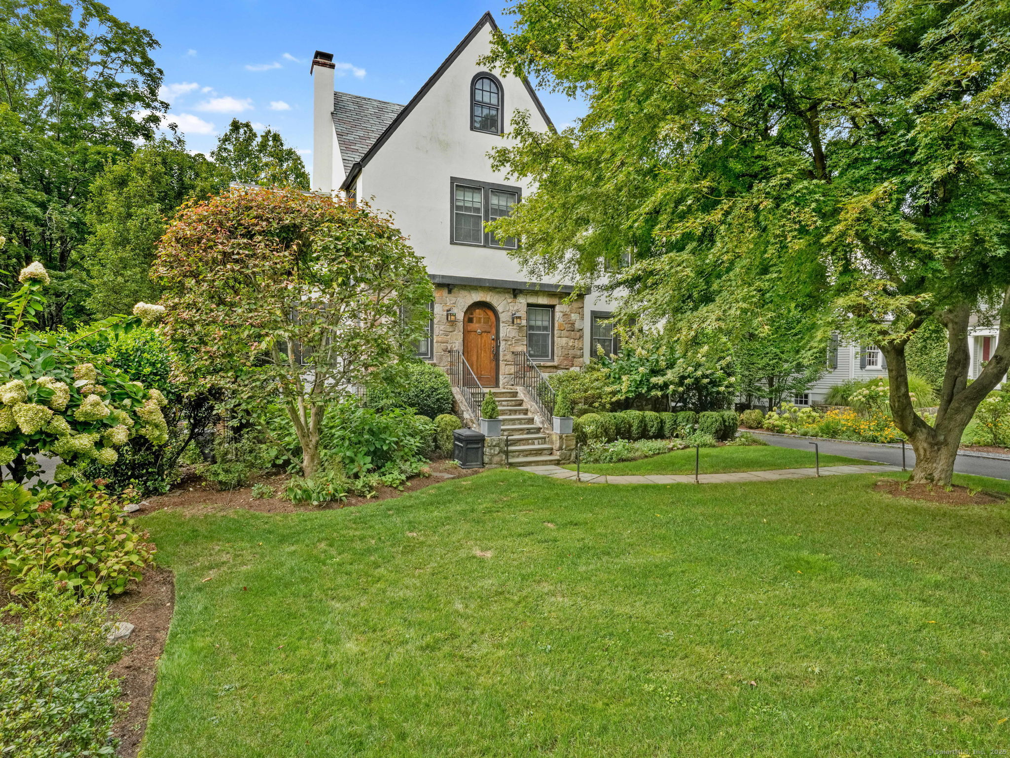 143 Lockwood Road